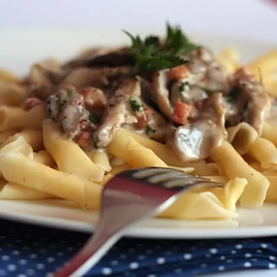 pasta s gljivama i pancetom 