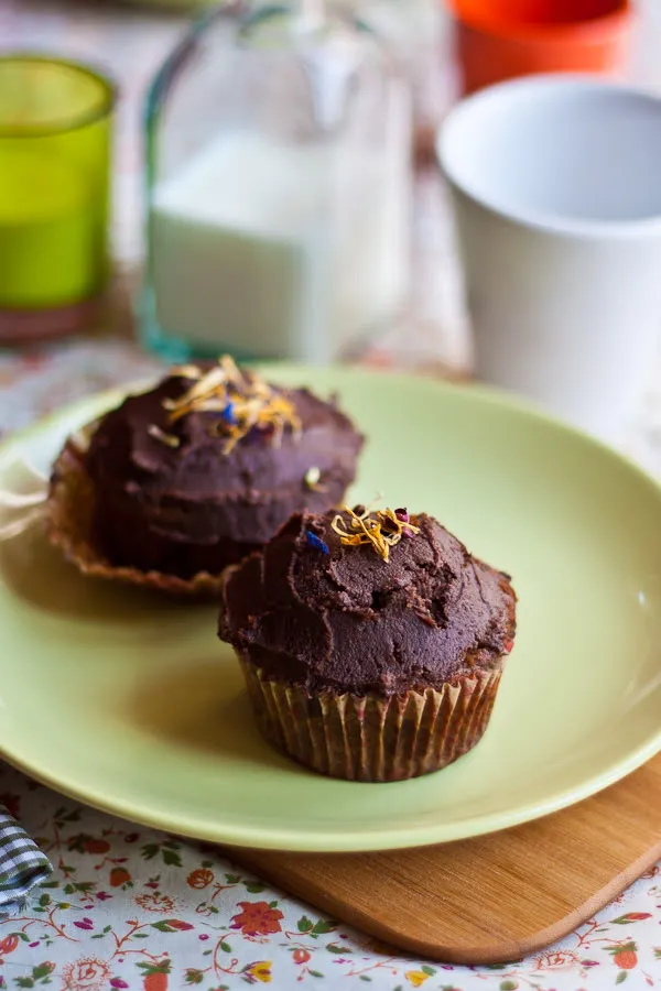 cupcakes od banane s kremom od kakaa