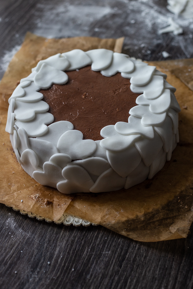 Čokoladna torta, dekoracija fondant